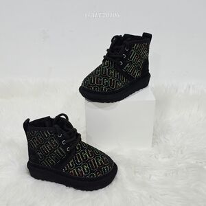 UGG Neumel II Graphic Stitch Boots Kids US 8 Black Multicolor